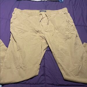 American Eagle Outfitters Tan Jogger Sweatpants